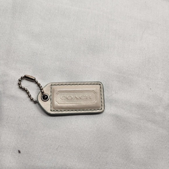 Coach hangtag White and Light Blue From A Bumble Bee Bag - Picture 1 of 2